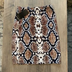 snakeskin pencil skirt